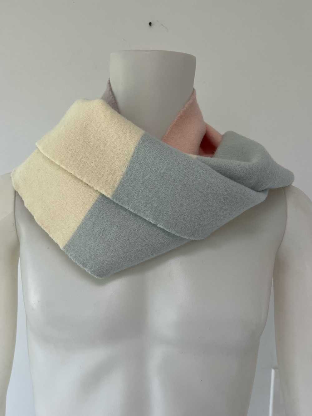 Johnston 100% Lambswool Scarf made in Scotland luxury Scotland timeless